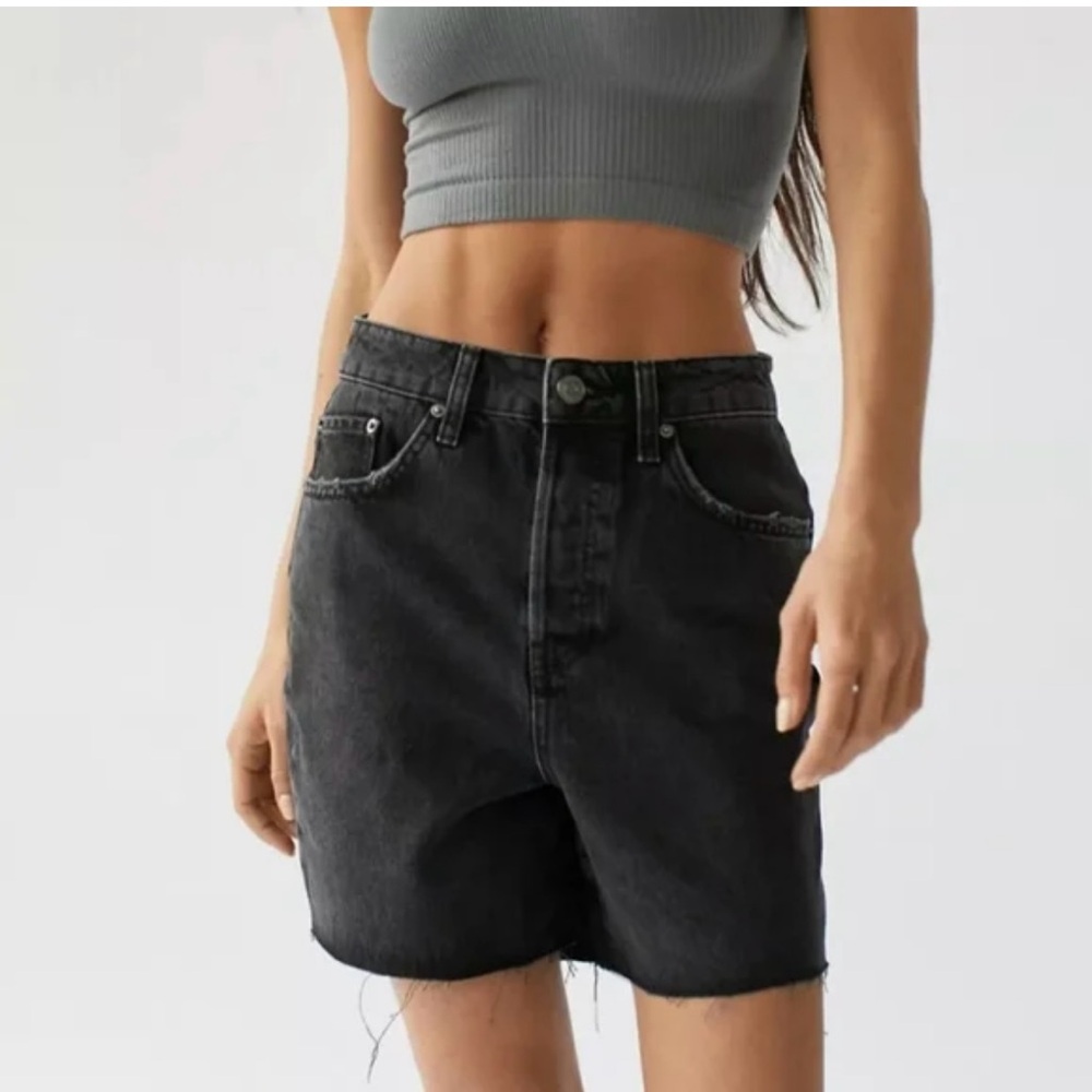 BDG Washed Black Denim Bermuda Shorts High Rise Size 27 NWT